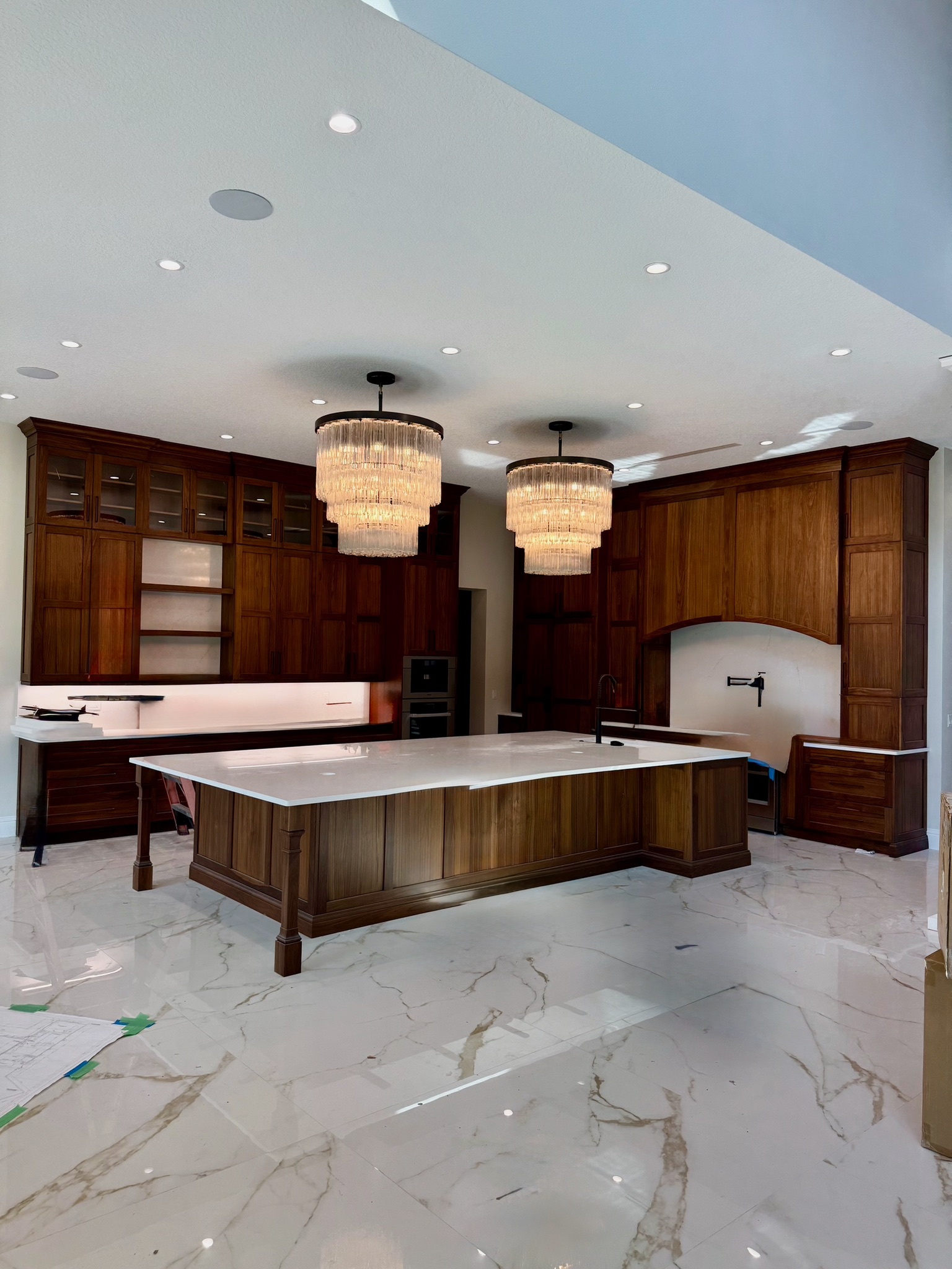Beach Electric NSB Portfolio: New Construction Kitchen Under-Cabinet Lighting, Recessed Ceiling Lighting, and Chandeliers