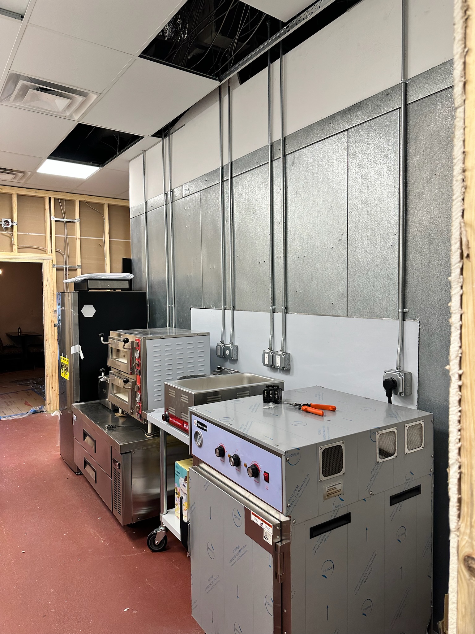 Beach Electric NSB Commercial Electrician - Commercial Kitchen Electrical Setup for City Market Bistro New Smyrna Beach